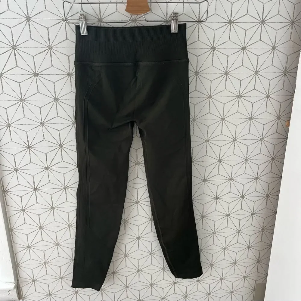 Lululemon Army Green Seamless Legging 24”